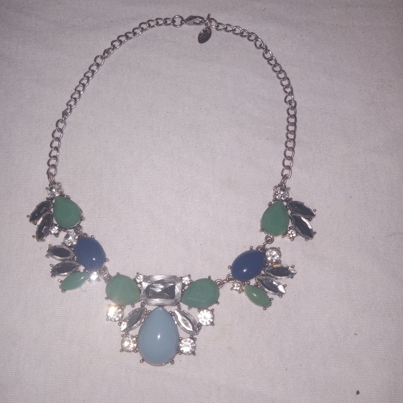 Cute, etc! Statement  Necklace GREEN AND SILVER tone 3 tone Cabochons Petty - Picture 7 of 10